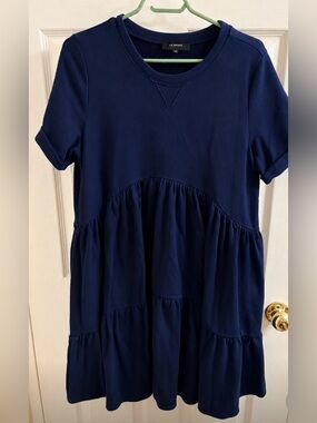 En Saison Navy Tiered Short-Sleeve Casual Dress